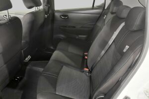 Nissan Leaf esikatselu 10