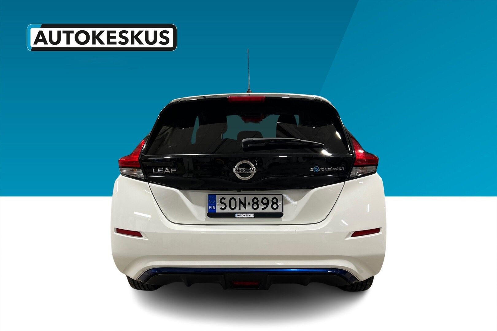 Nissan Leaf iso kuva 3