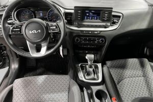 Kia Ceed esikatselu 11