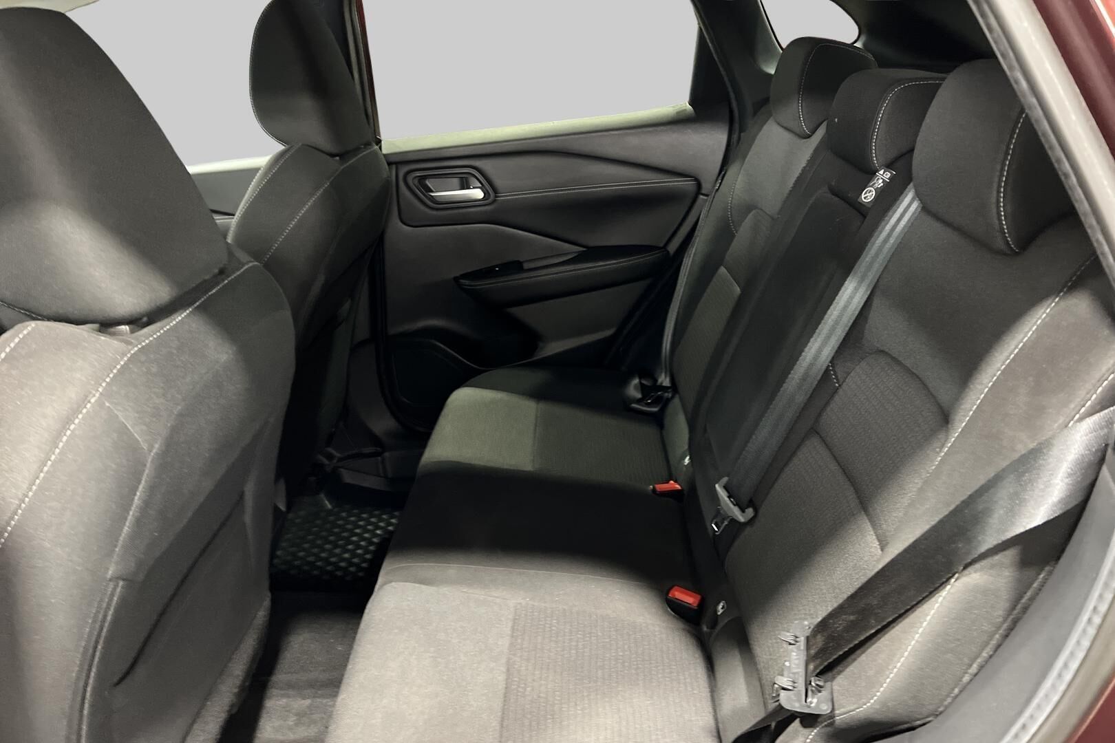 Nissan Qashqai iso kuva 10