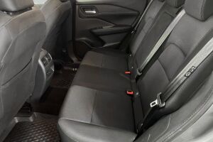 Nissan Qashqai esikatselu 10