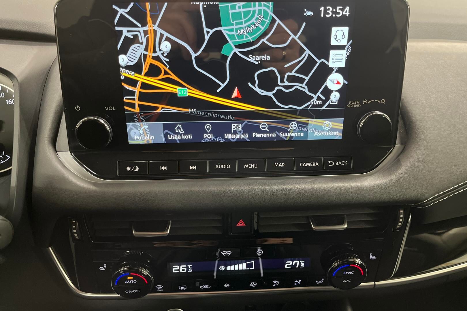 Nissan Qashqai iso kuva 15