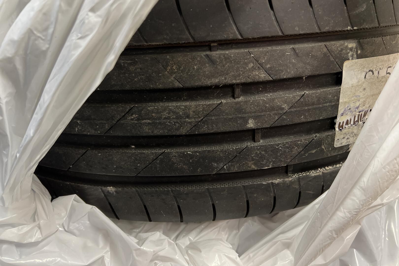 BMW 3-sarja iso kuva 12