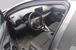 Toyota Yaris esikatselu 2