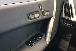 BMW iX esikatselu 18