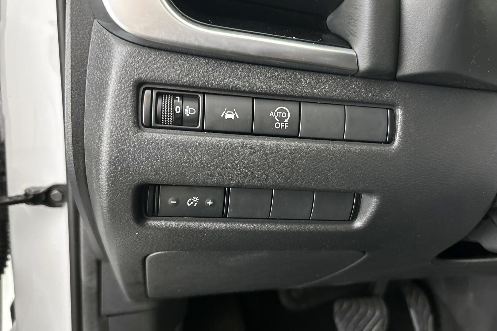 Nissan Qashqai iso kuva 24