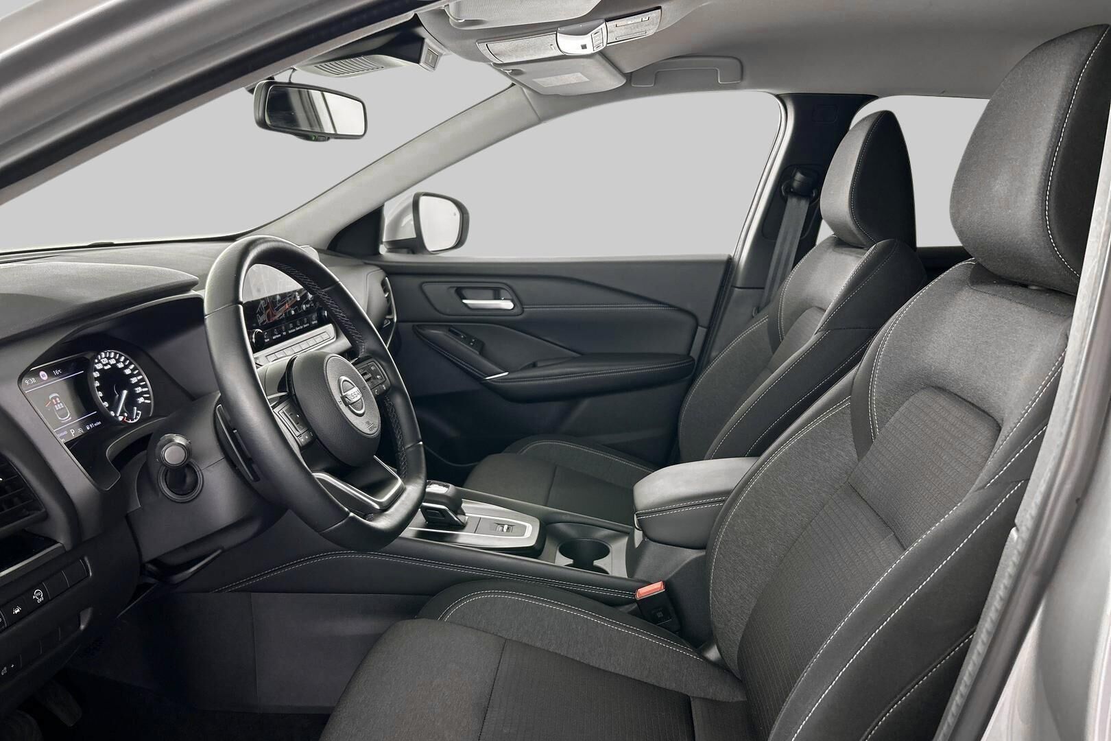 Nissan Qashqai iso kuva 9