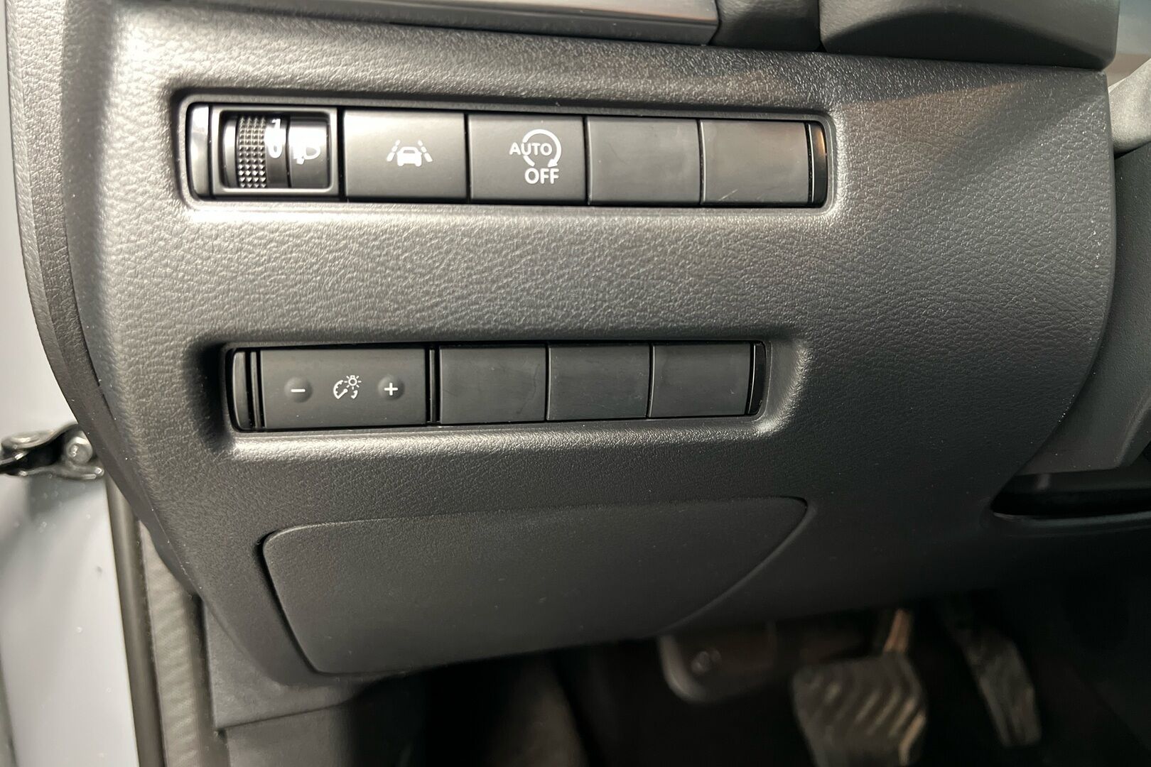 Nissan Qashqai iso kuva 18
