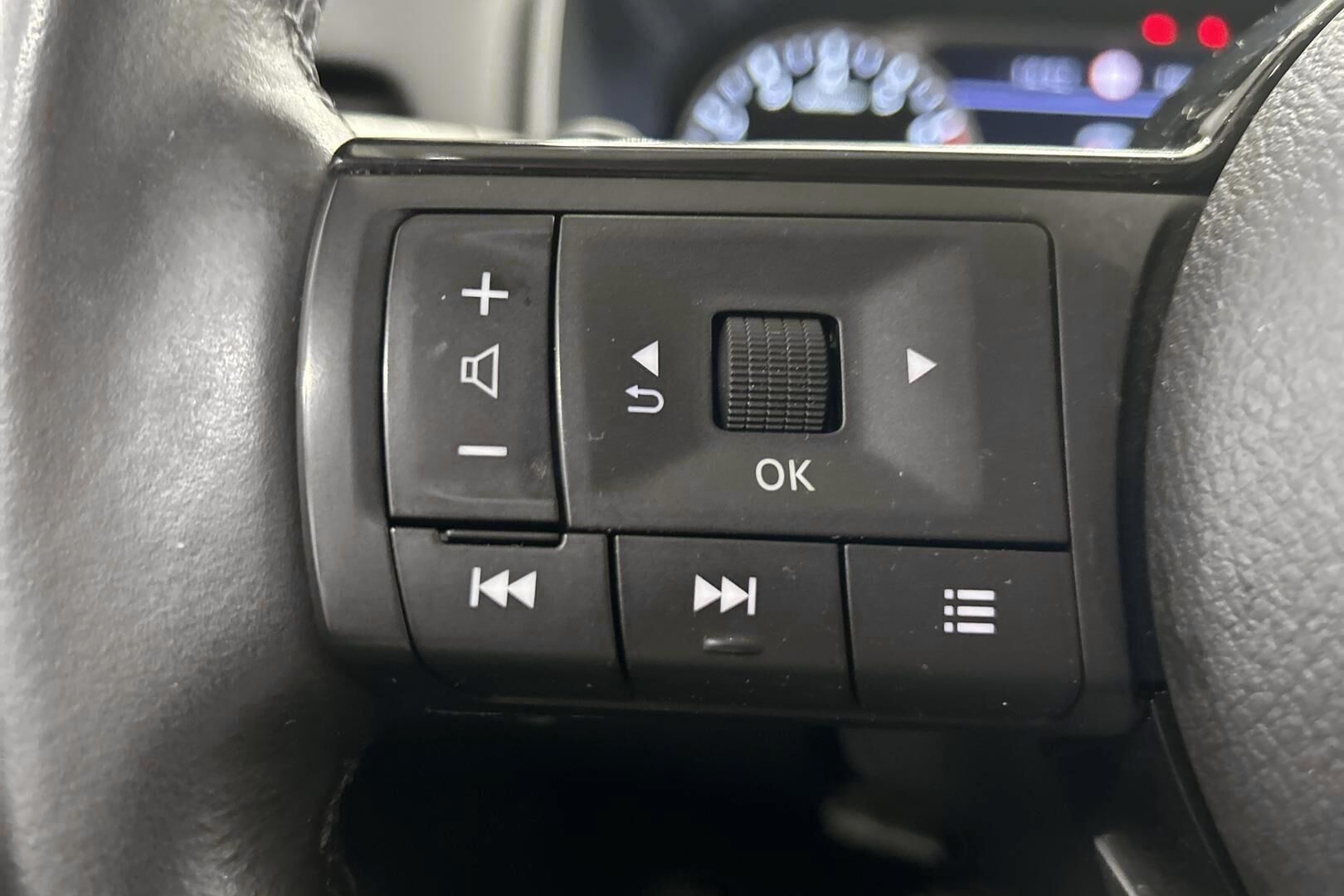 Nissan Qashqai iso kuva 19