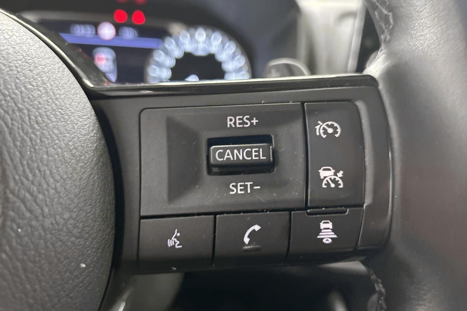 Nissan Qashqai iso kuva 20