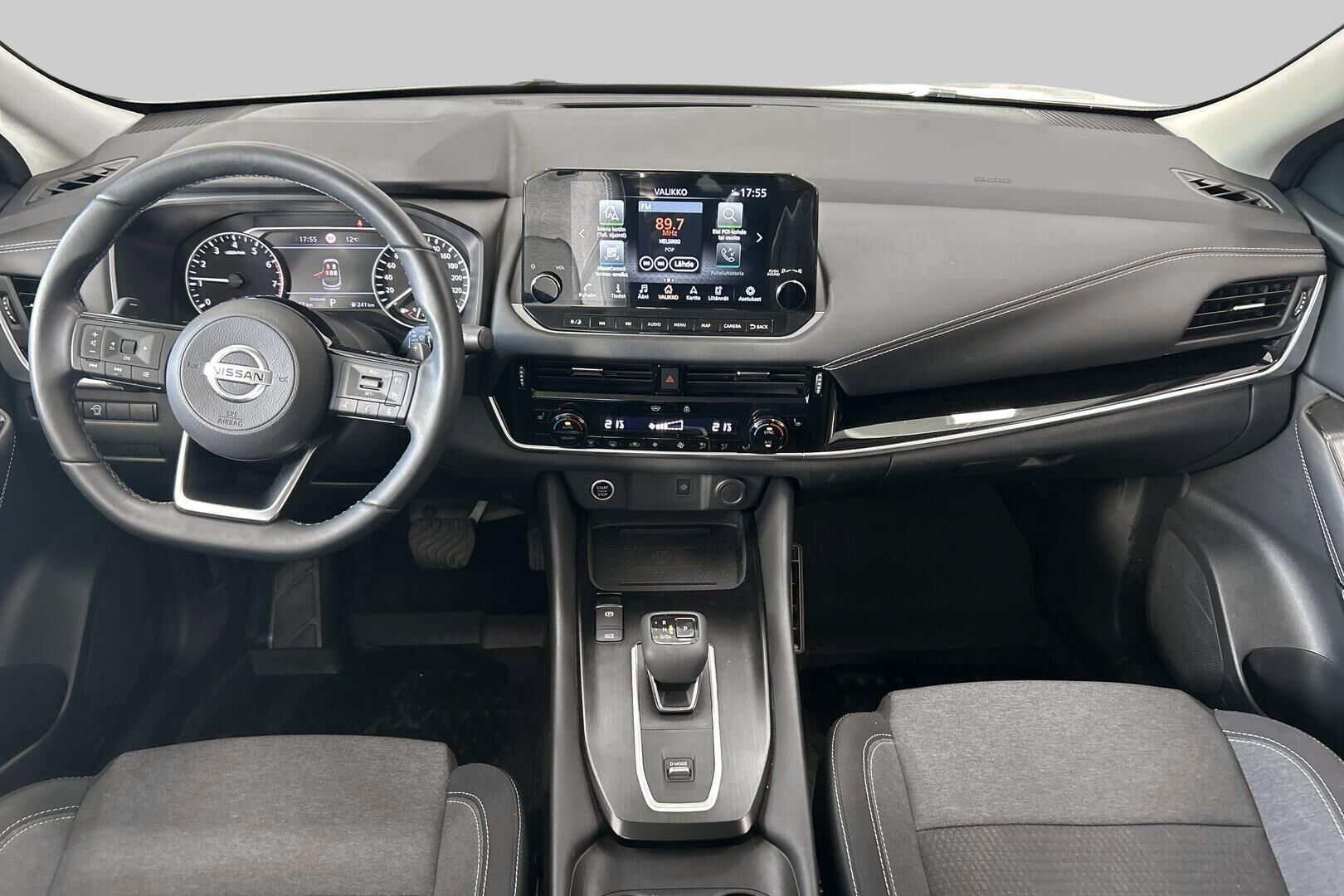 Nissan Qashqai iso kuva 11