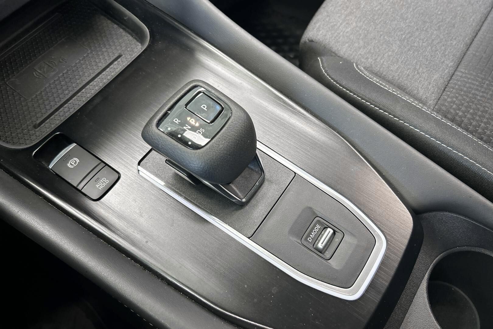 Nissan Qashqai iso kuva 22