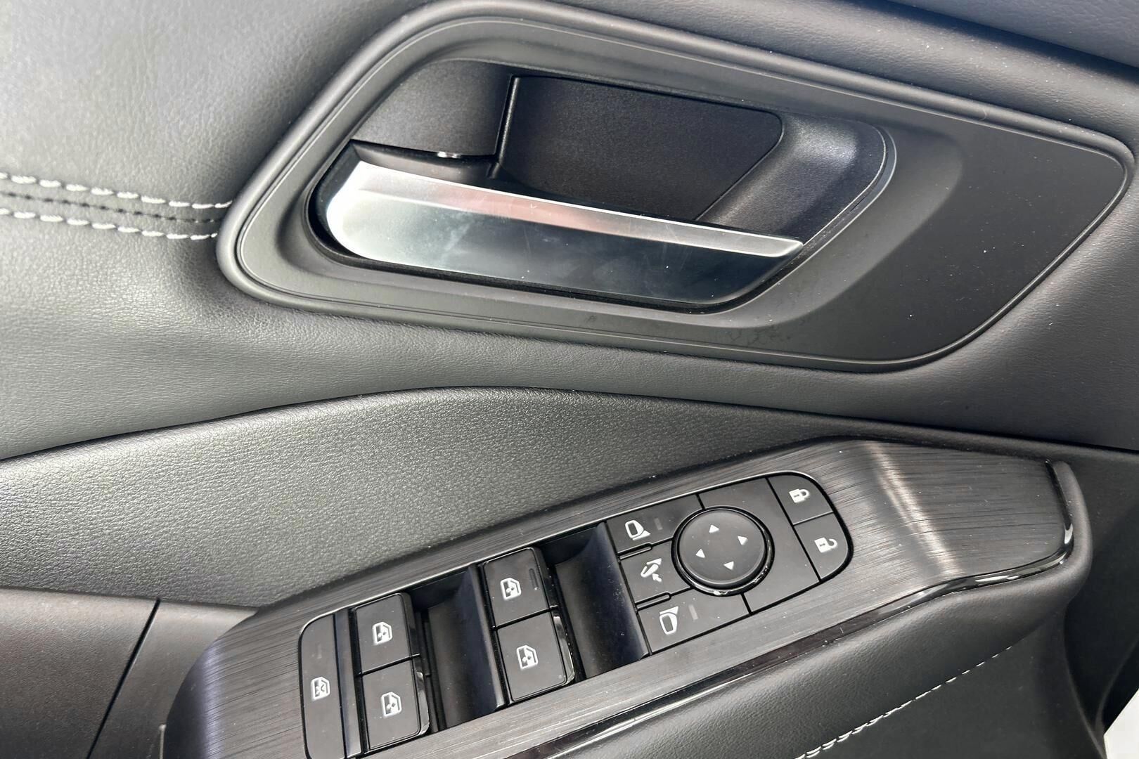 Nissan Qashqai iso kuva 26