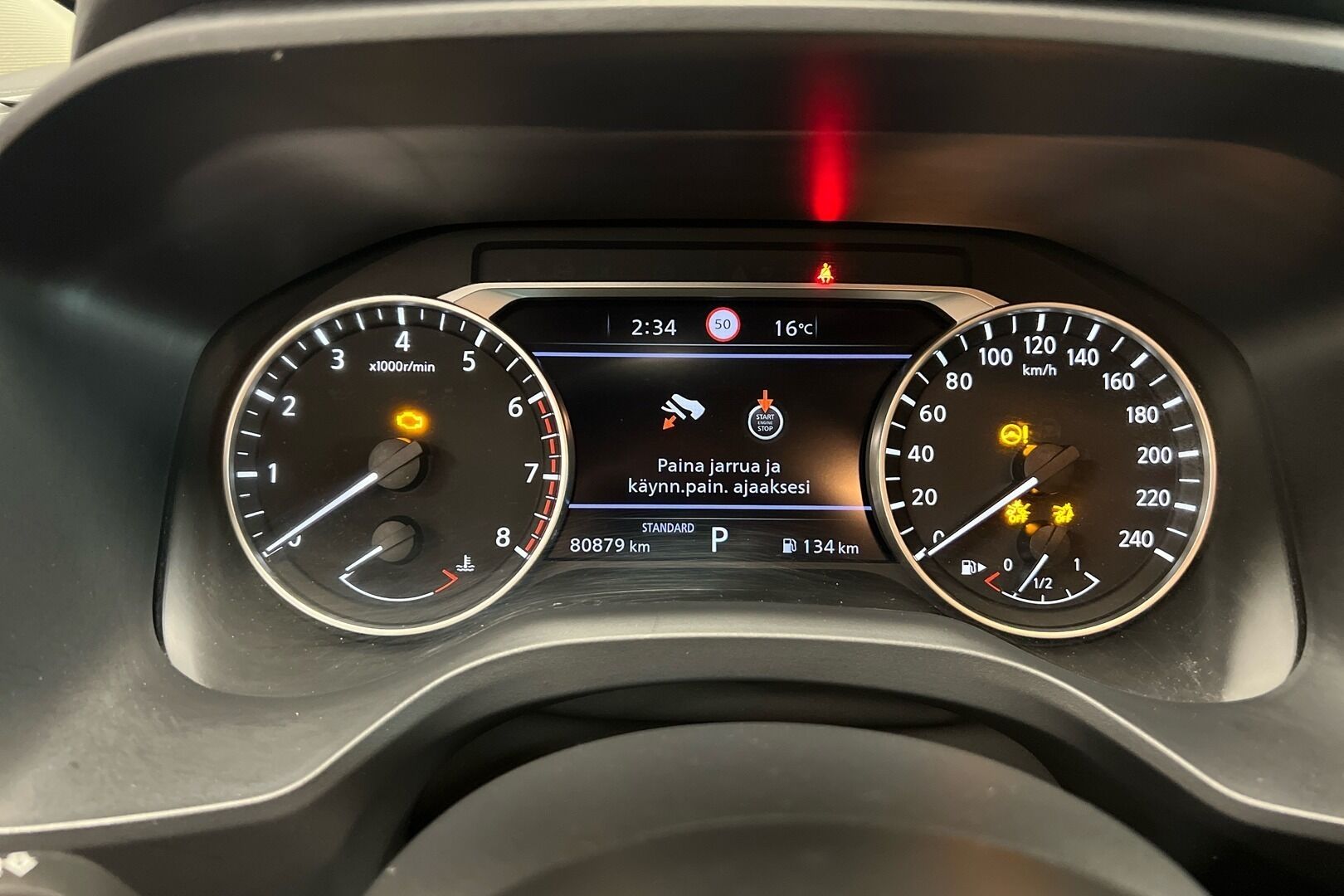 Nissan Qashqai iso kuva 17