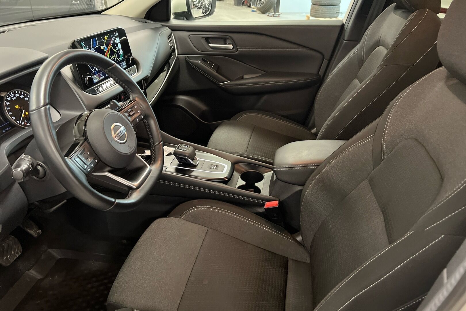 Nissan Qashqai iso kuva 4