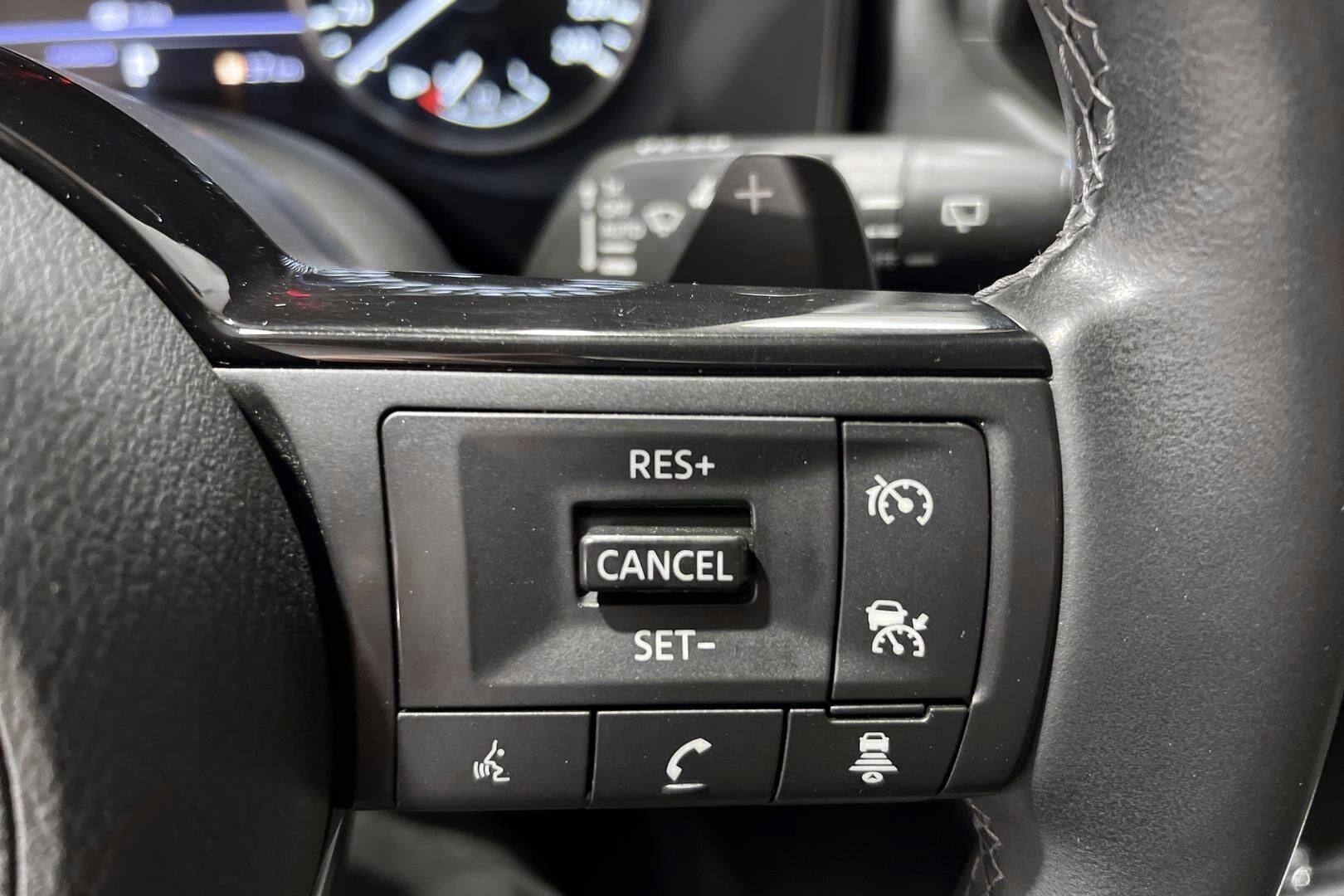 Nissan Qashqai iso kuva 13