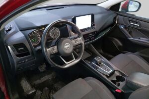 Nissan Qashqai esikatselu 1