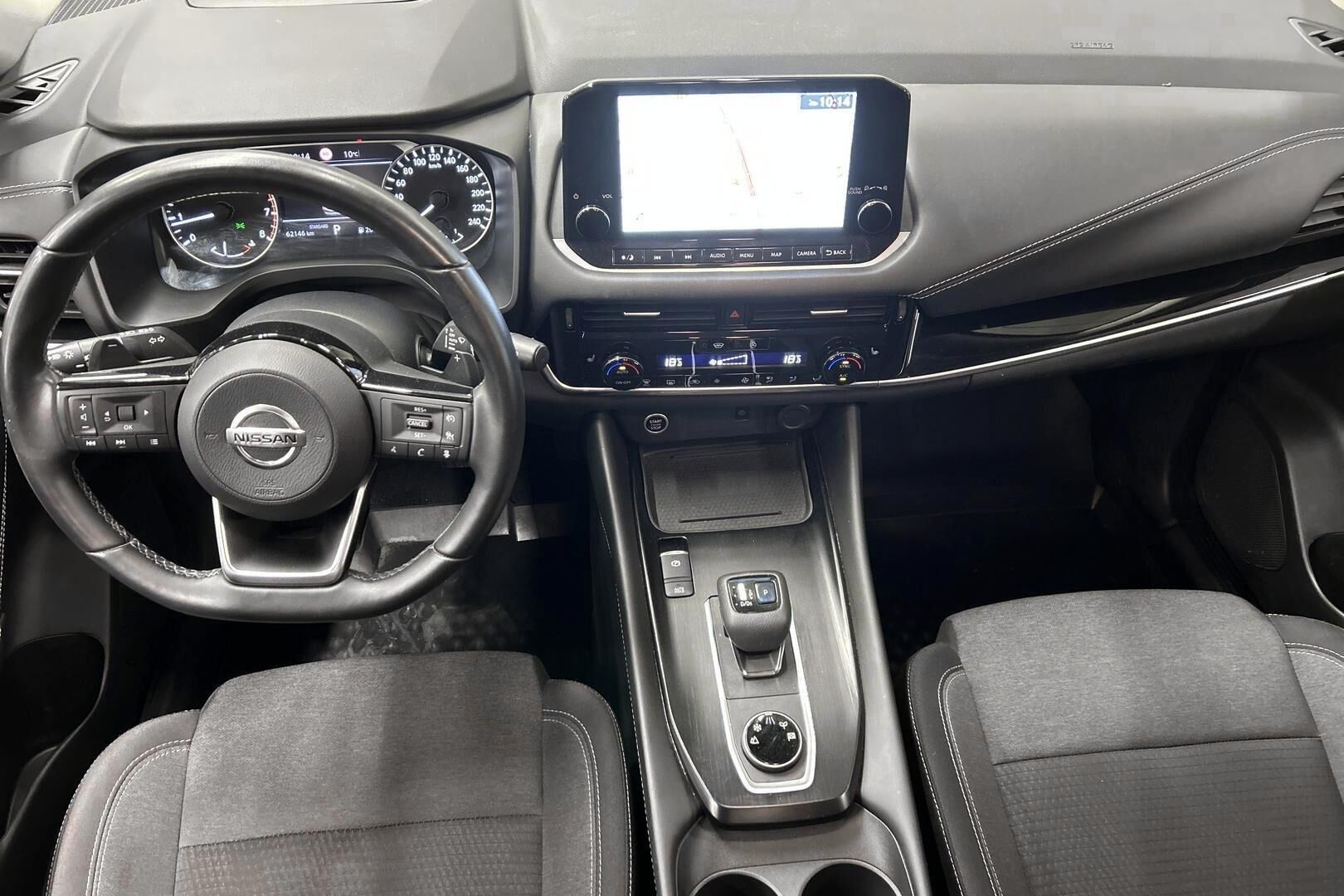 Nissan Qashqai iso kuva 10