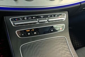 Mercedes-Benz E esikatselu 16