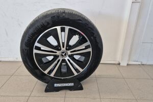 Mercedes-Benz E esikatselu 23