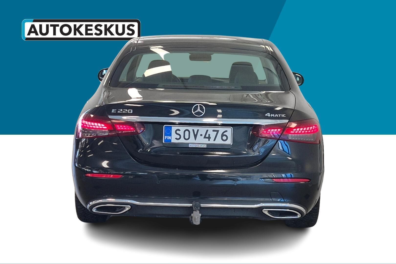 Mercedes-Benz E iso kuva 6