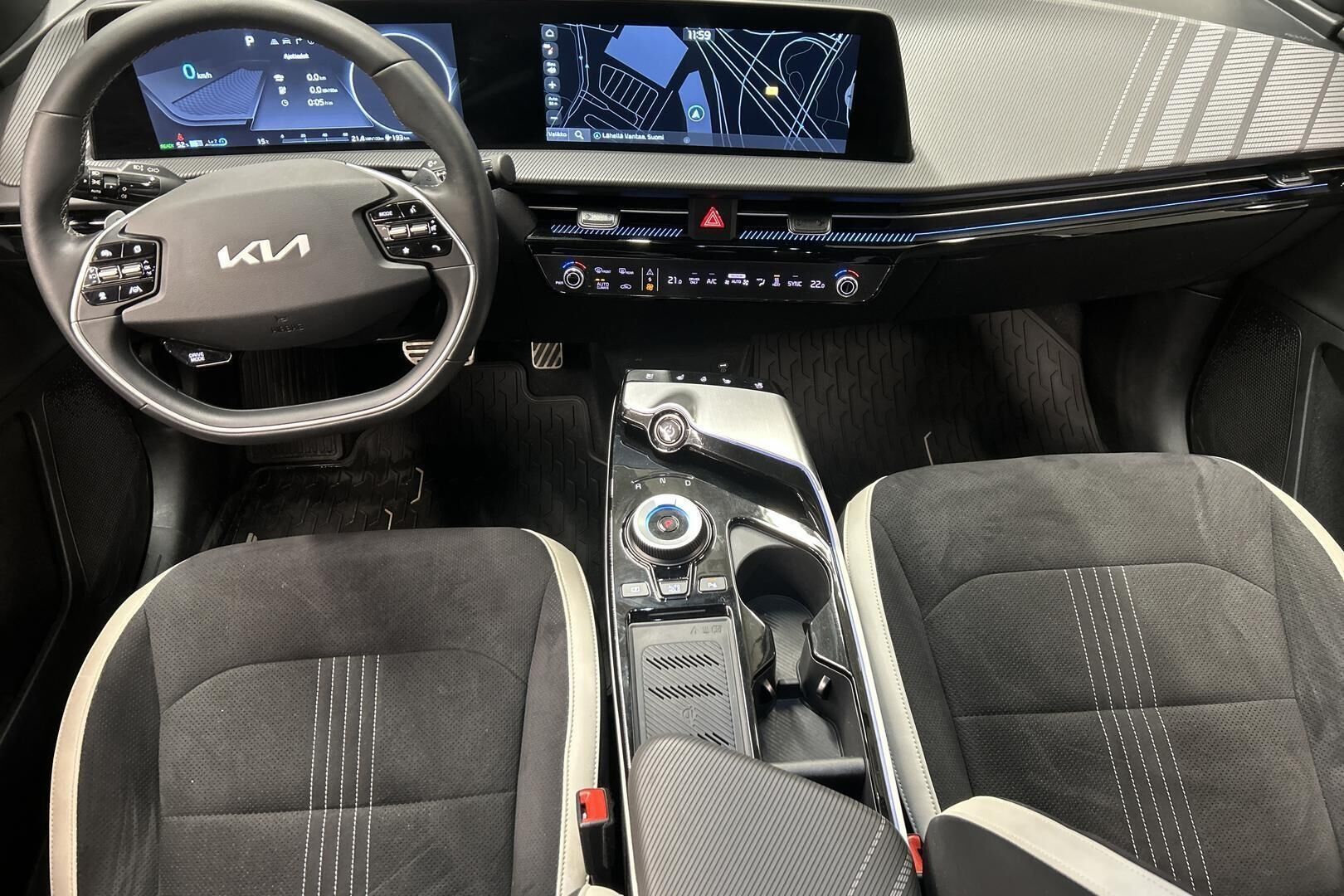 Kia EV6 iso kuva 8
