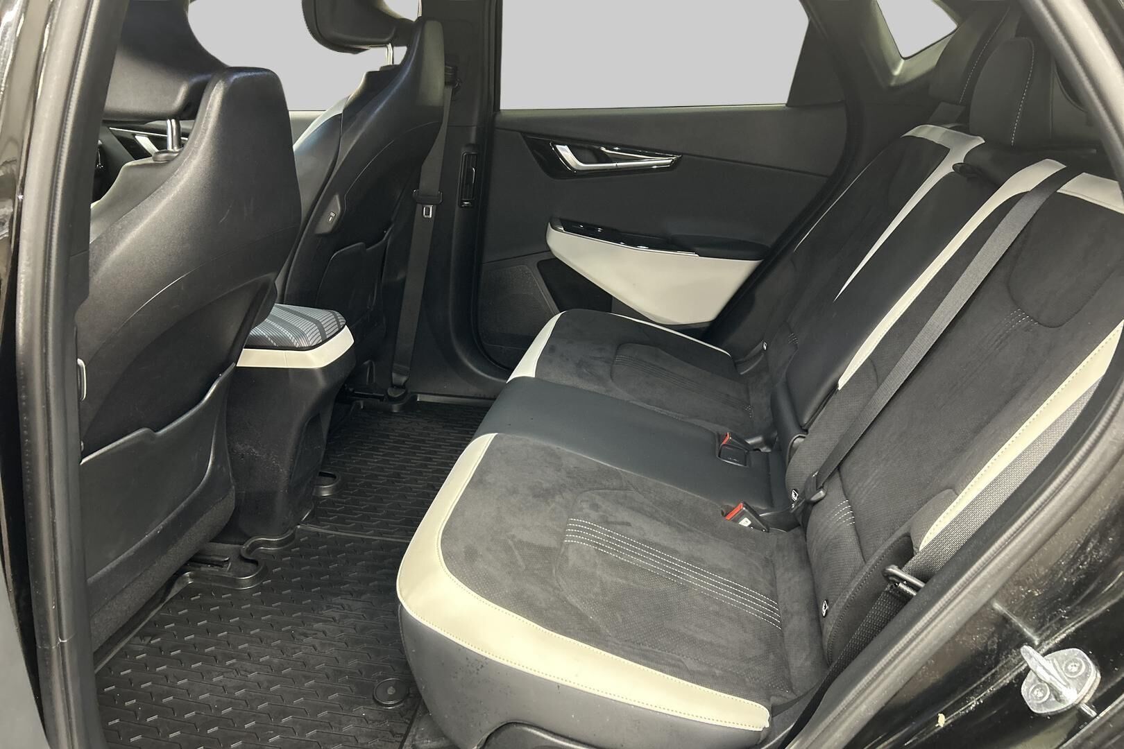 Kia EV6 iso kuva 7