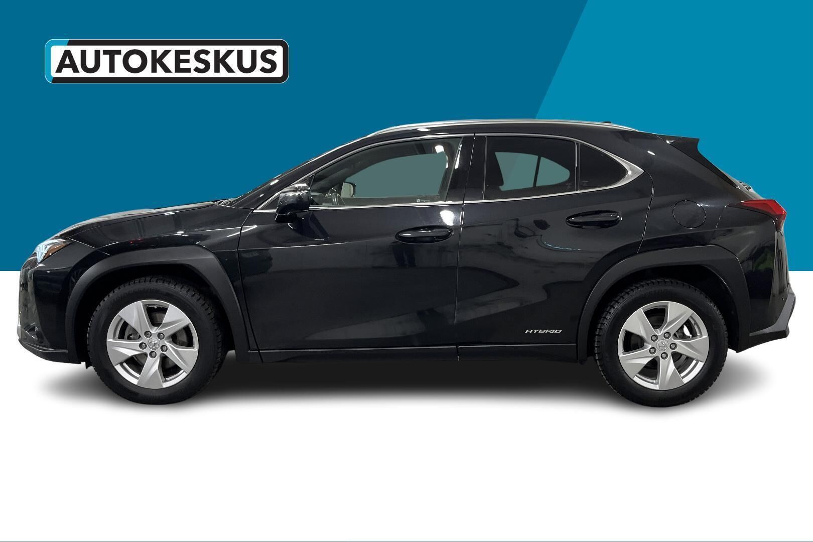 Lexus UX iso kuva 8