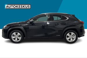 Lexus UX esikatselu 8