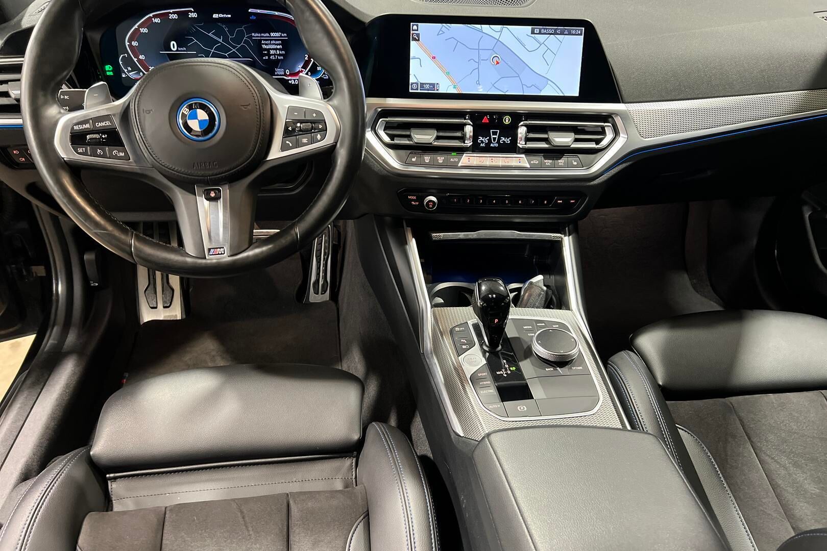 BMW 3-sarja iso kuva 8