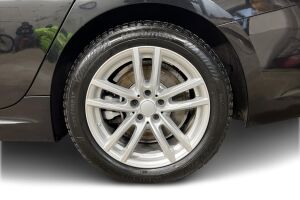 BMW 3-sarja esikatselu 10