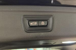 BMW 3-sarja esikatselu 11