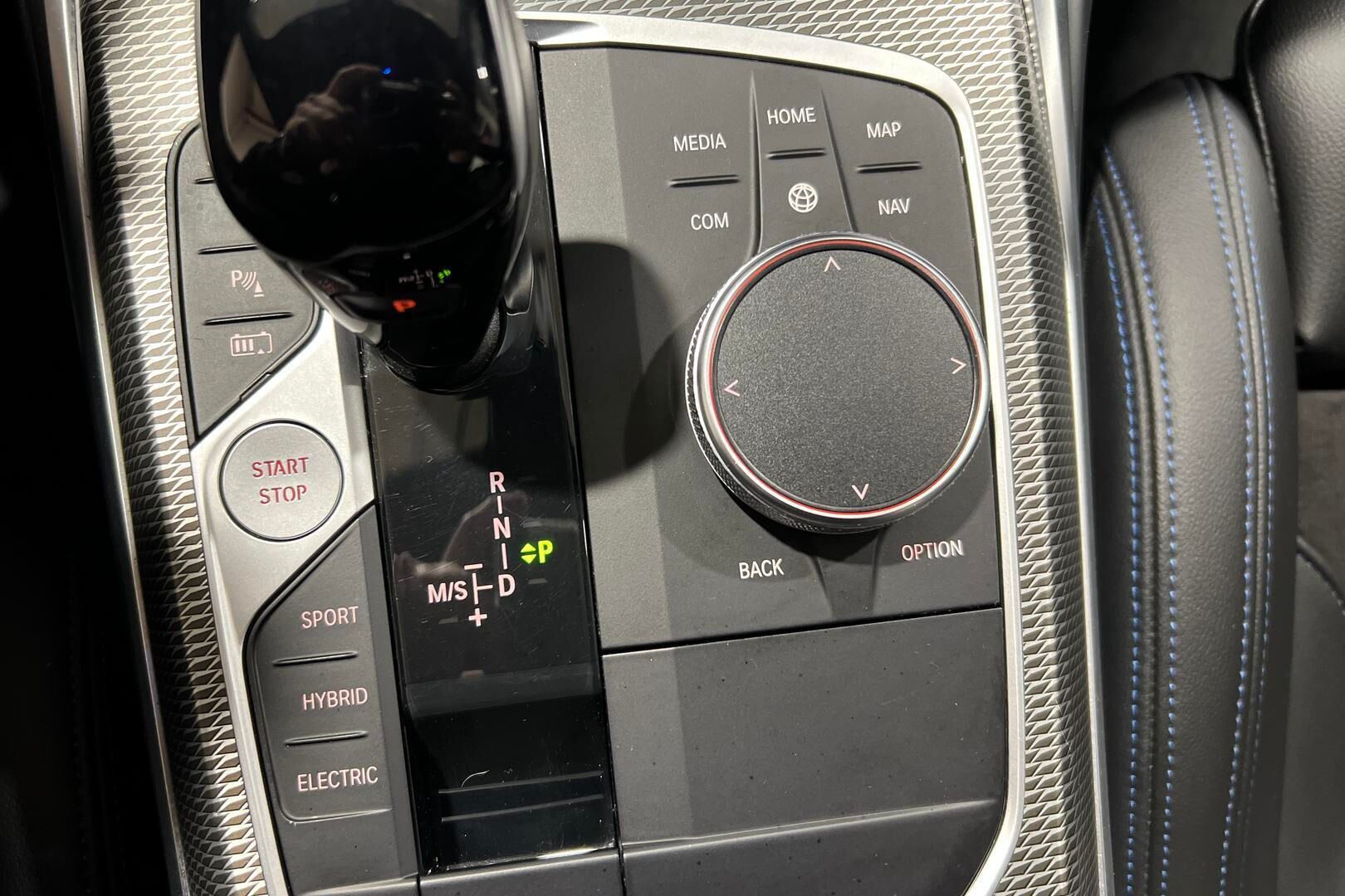 BMW 3-sarja iso kuva 16