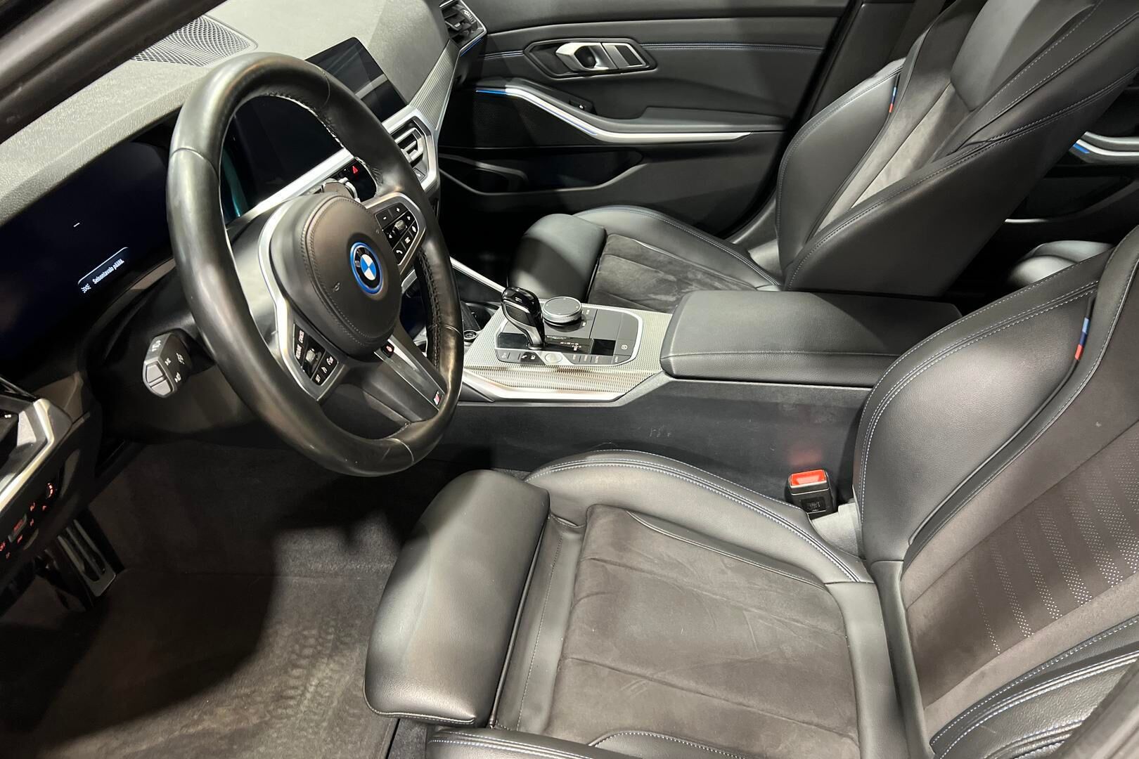 BMW 3-sarja iso kuva 7