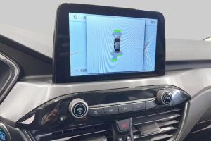 Ford Kuga esikatselu 16