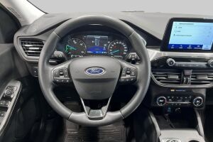Ford Kuga esikatselu 26