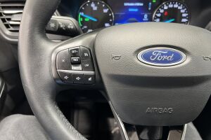 Ford Kuga esikatselu 24