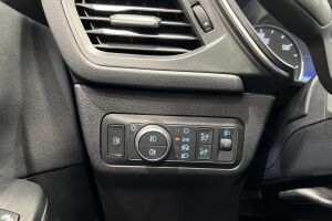 Ford Kuga esikatselu 25