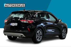 Ford Kuga esikatselu 4