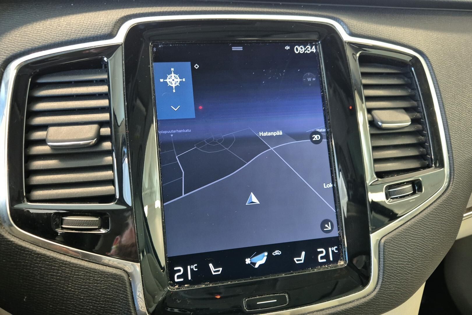 Volvo XC90 iso kuva 21