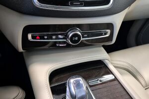 Volvo XC90 esikatselu 22