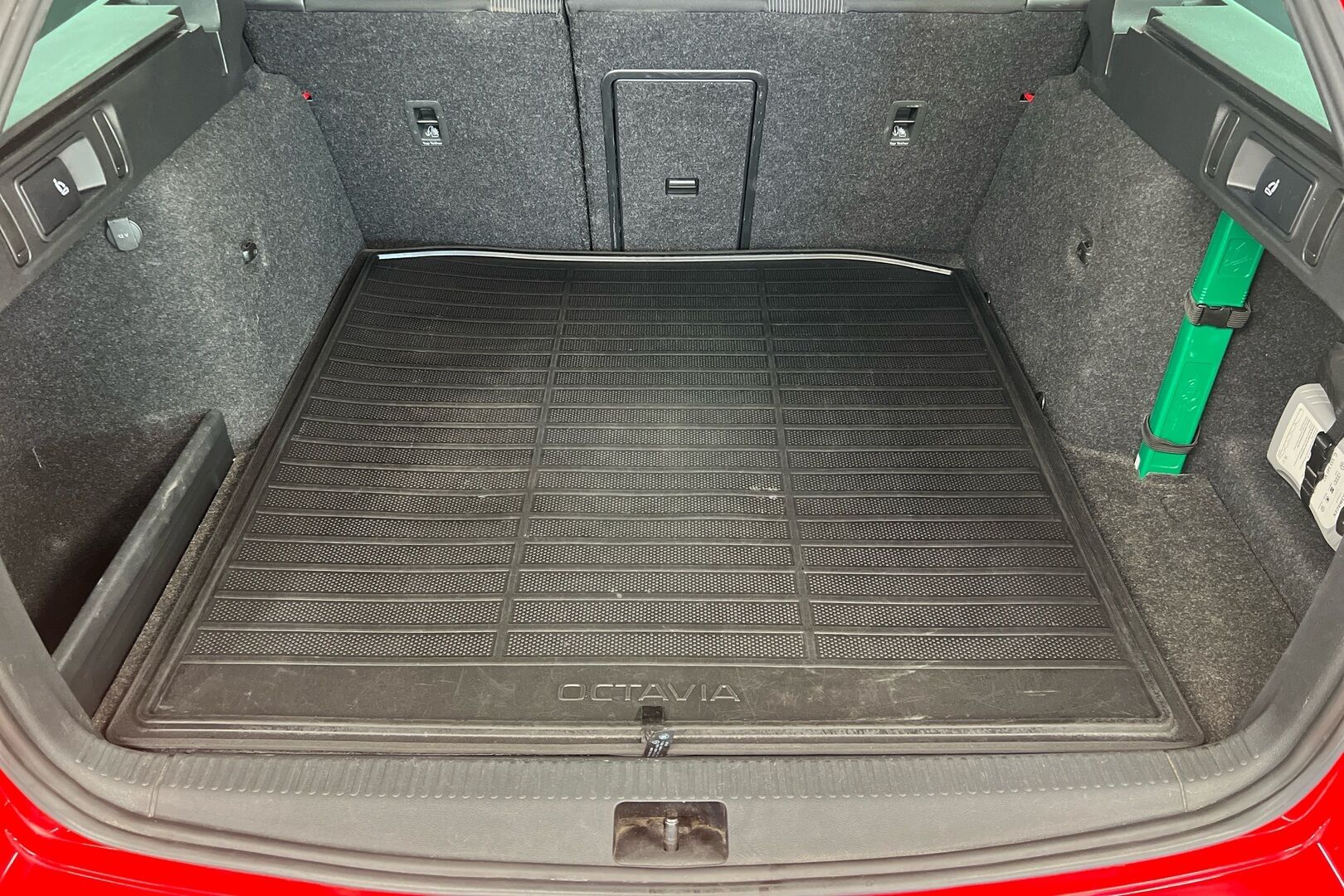 Skoda Octavia iso kuva 13