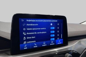 Ford Kuga esikatselu 26