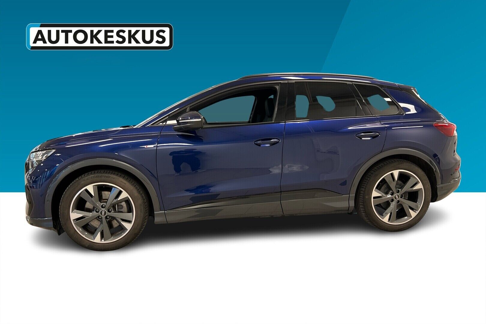 Audi Q4 e-tron iso kuva 2