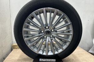 Mitsubishi Outlander PHEV esikatselu 11