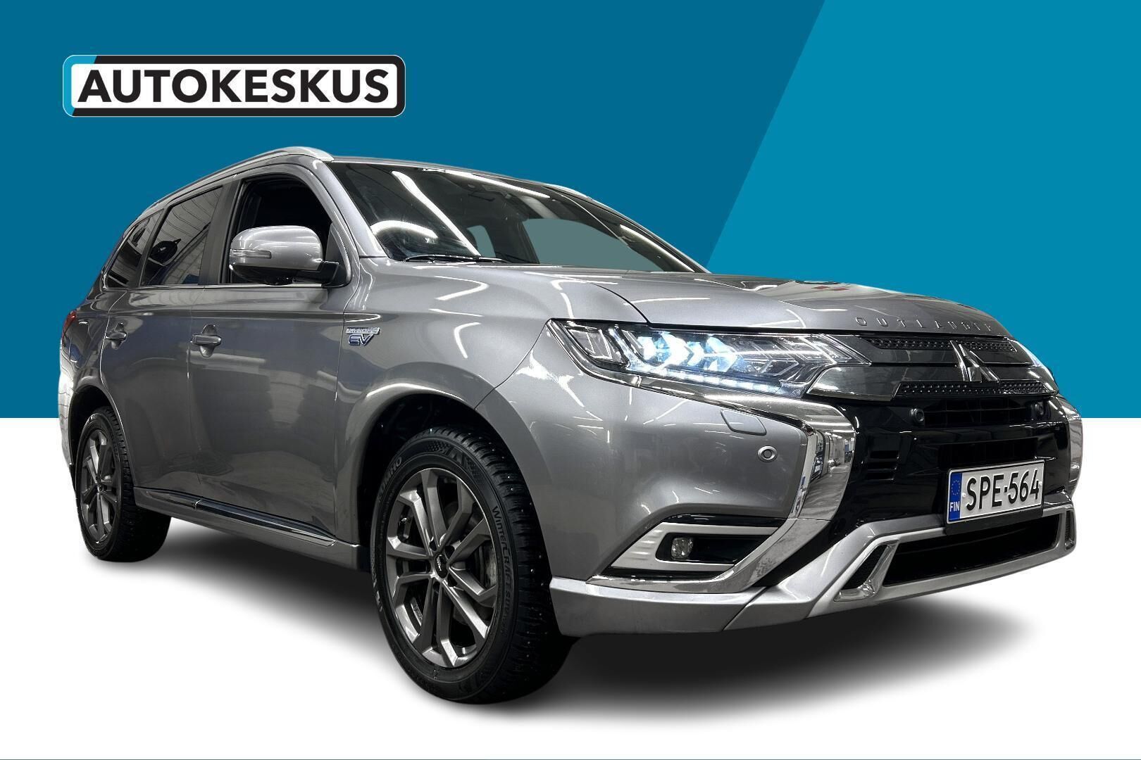 Mitsubishi Outlander PHEV iso kuva 2