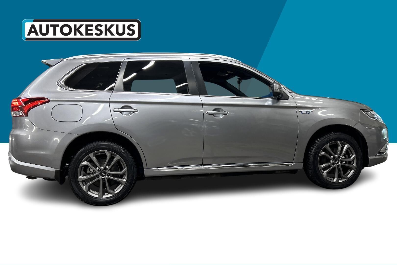 Mitsubishi Outlander PHEV iso kuva 3