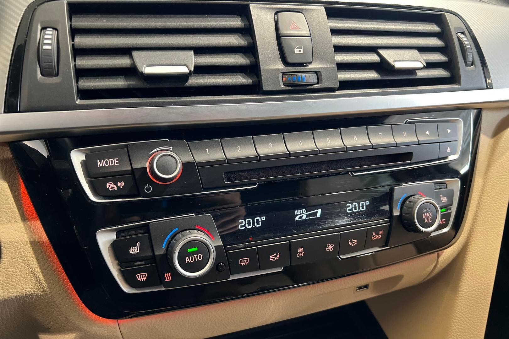 BMW 3-SARJA iso kuva 15