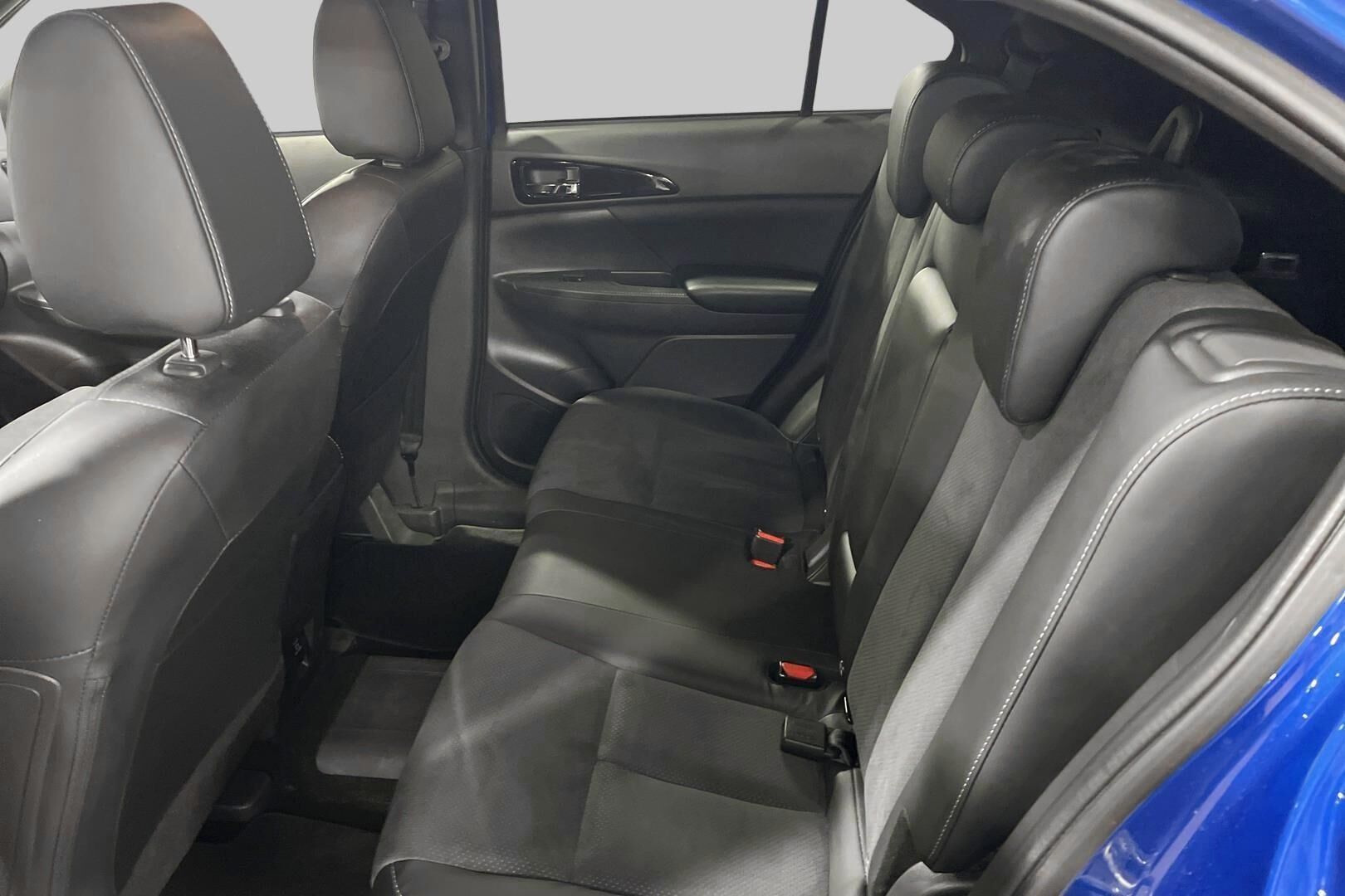 Mitsubishi Eclipse Cross iso kuva 10