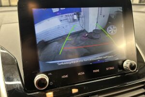 Mitsubishi Eclipse Cross esikatselu 22